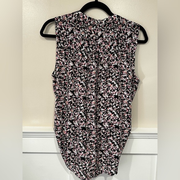 Floral Sleeveless Women's Top - Picture 5 of 5